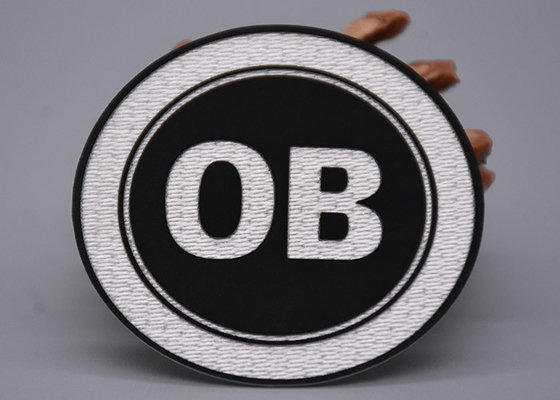 La tela blanca de Tatami imprimió etiquetas con el silicón negro Logo For Garments