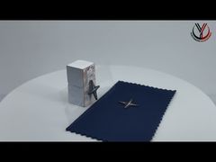 Presentamos etiquetas de transferencia de calor de silicona con logotipo impreso a 3 colores para ropa para ti