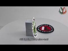 Vea por qué elegir etiquetas de transferencia de calor con logotipo en relieve de TPU personalizadas para ropa