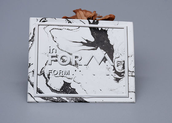 TPU grabó en relieve a Logo Heat Transfer Labels Customized para la ropa