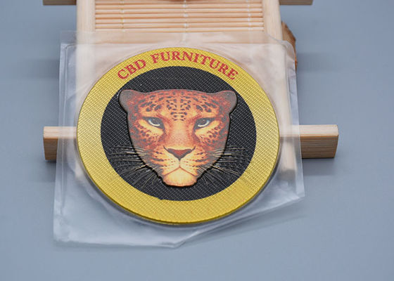 El material de TPU grabó en relieve la ropa de Logo Heat Transfer Label For