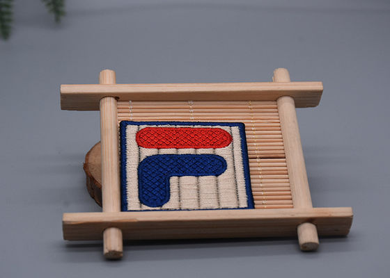 3D dijo el remiendo renovable de encargo del bordado del hilado para la ropa